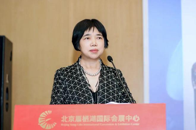 用光影传播时尚电影与时尚高质量融合发展论坛在北京电影节上举办(图1) 用光影传播时尚电影与时尚高质量融合发展论坛在北京电影节上举办(图1)