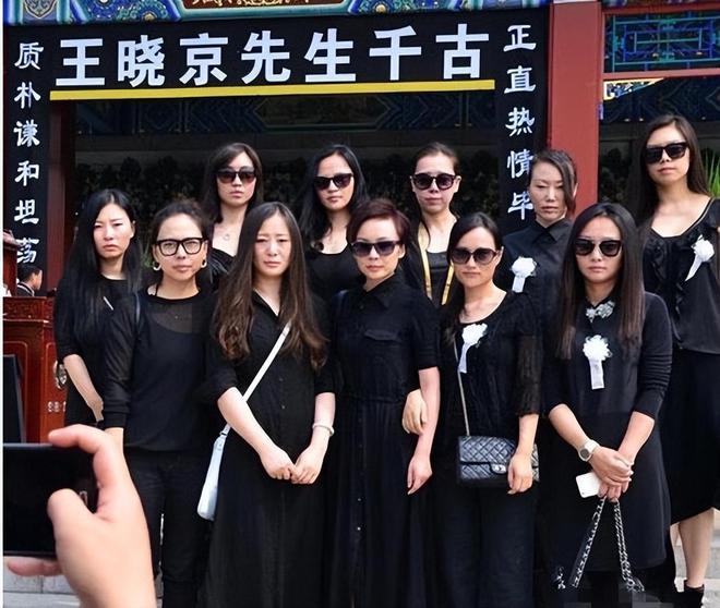 23年前那个爆火的女子十二乐坊放弃中国到日本发展如愿了吗(图15)