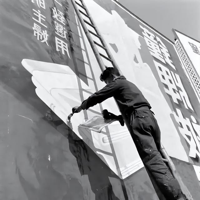 旧时的上海滩竟有这么多漂亮的广告宣传难怪会繁荣一时！(图36)
