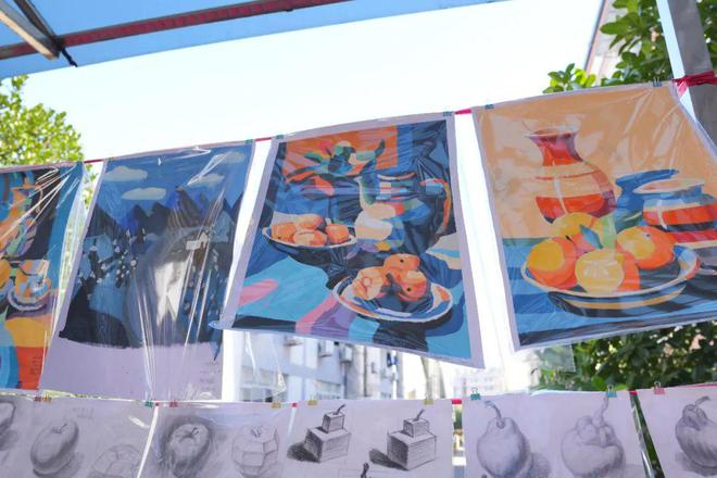 精彩首秀!24广告学子素描与色彩作品展(图5) 精彩首秀!24广告学子素描与色彩作品展(图5)