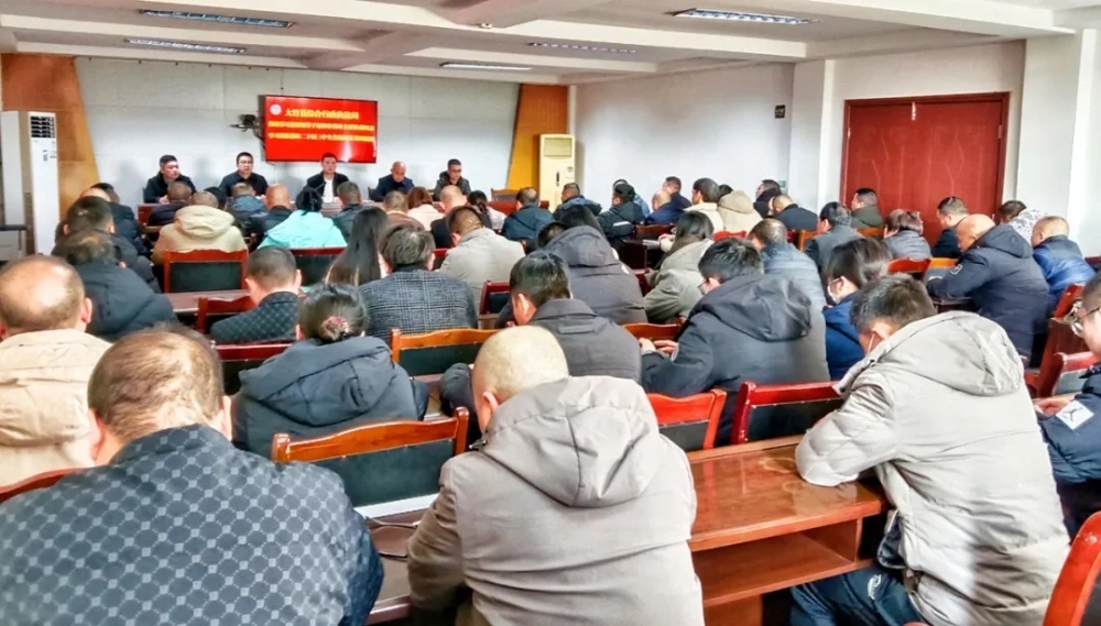 踔厉奋发践初心 向新向高谱新篇——四川大竹县各地各部门深入学习贯彻“读书班”精神纪实(图2) 踔厉奋发践初心 向新向高谱新篇——四川大竹县各地各部门深入学习贯彻“读书班”精神纪实(图2)