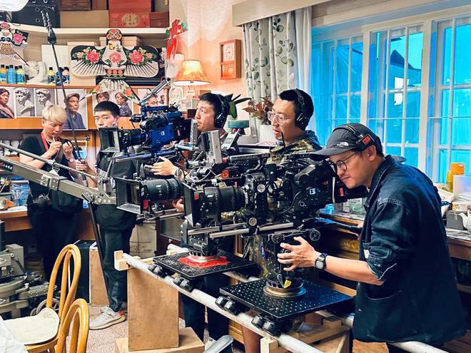 《春色寄情人》：索尼 CinealtaV 2 助力下的2024中国电视剧精选之作(图9)