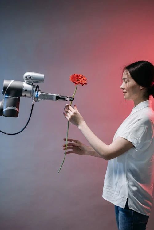 一切皆可AI?法媒提醒:人工智能“走进”职场女性职工会吃亏!(图7) 一切皆可AI?法媒提醒:人工智能“走进”职场女性职工会吃亏!(图7)